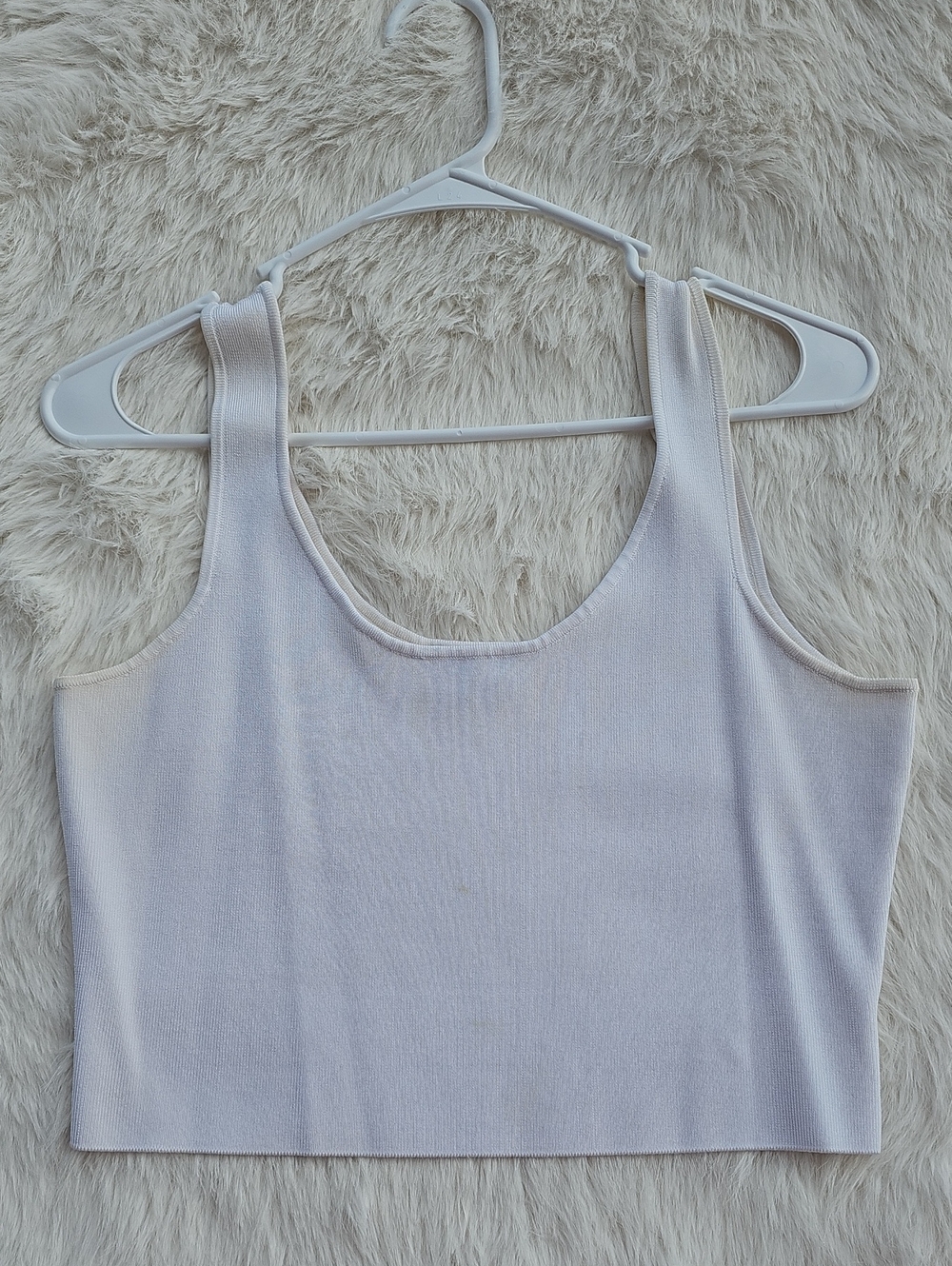 bebe White Scoop Crop Tank Top